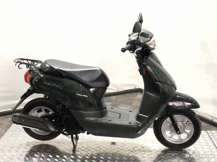 Скутер Honda Tact