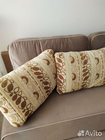 Диванные подушки большие
