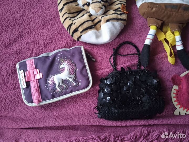Сумочки, рюкзаки,пенал