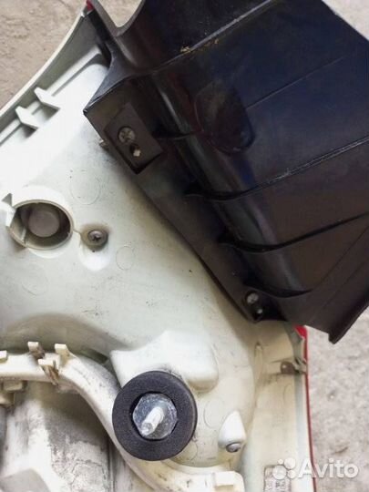 Фонарь задний левый Opel Astra 1222087 J