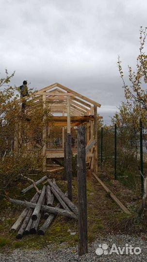 Бригада строителей