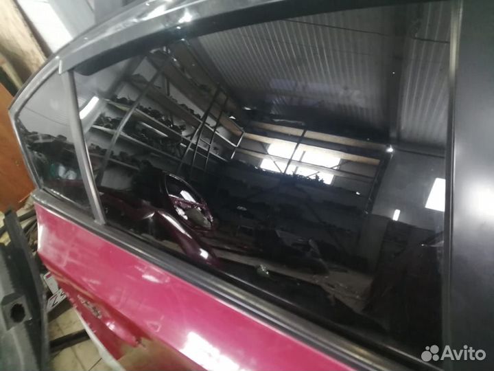 Стекло двери Chevrolet Cruze