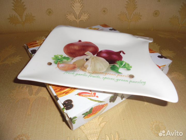 Фарфор блюдо д/закусок Lermoni 20 х 19 см