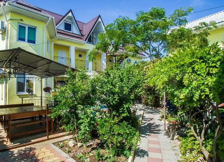 Комната 44 м², 1/2 эт.