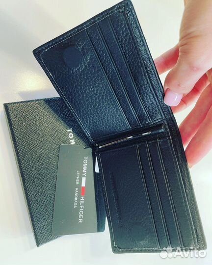 Бумажник мужской кожаный