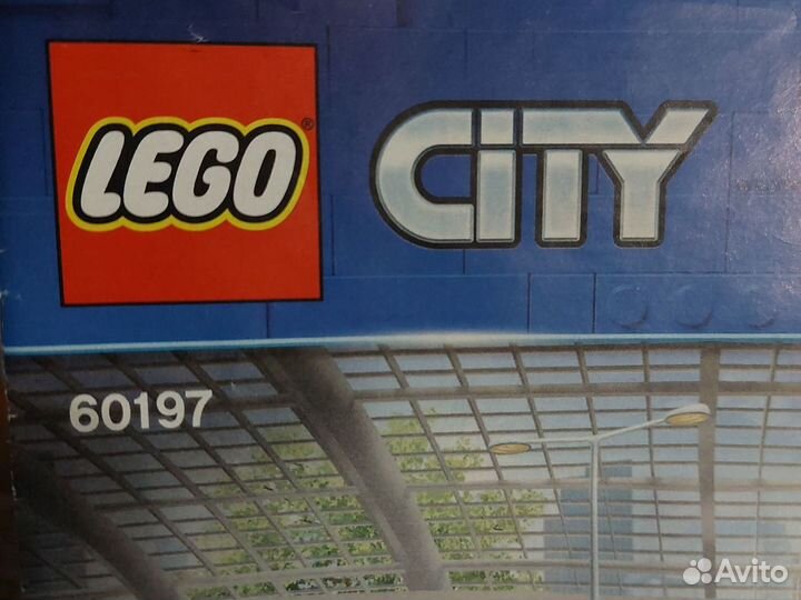 Lego City поезд 60197, в подарок Lego набор рельс