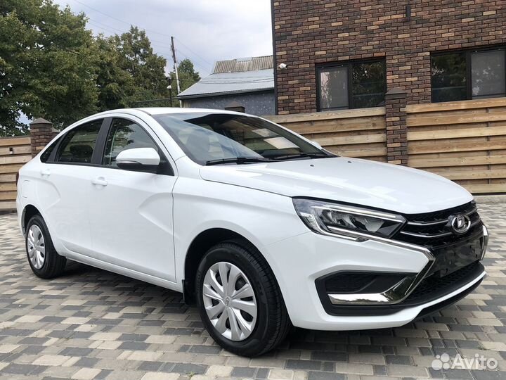 LADA Vesta 1.6 МТ, 2023, 300 км