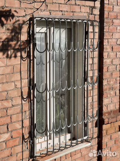 Решетки на окна 2.55х1.65 м