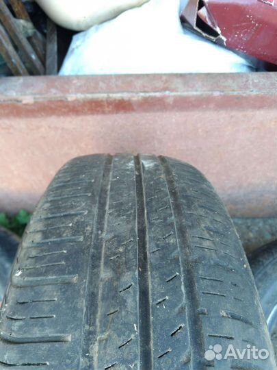 Pirelli Cinturato P4 175/70 R14