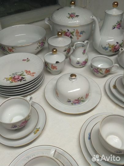 Сервиз чайно-столовый фарфоровый гдр
