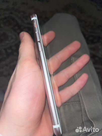 iPhone 6S, 16 ГБ