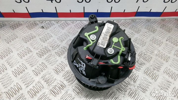 Моторчик печки Citroen C3 рест. 2007