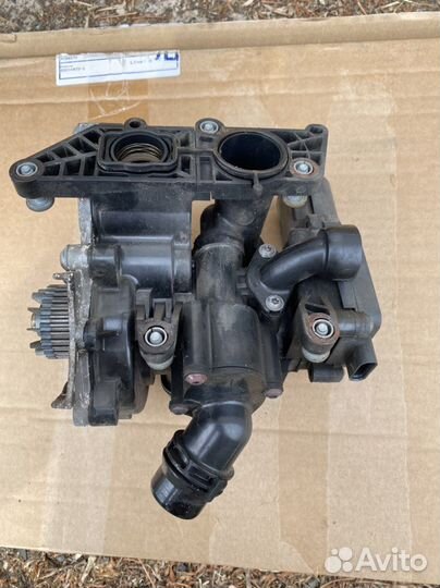 Насос водяной Skoda Oktavia A7 1.8
