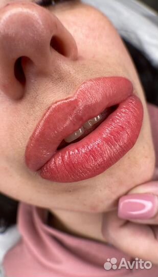 Перманентный макияж бровей, губ, межресничка