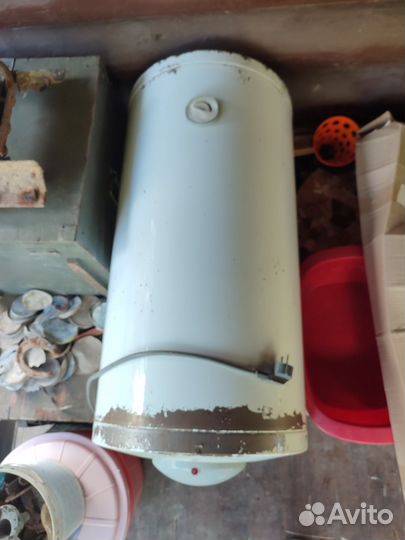 Водонагревательный бак Tesy 100 л