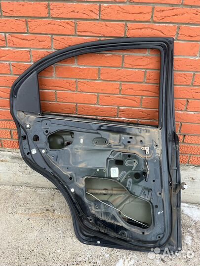 Дверь задняя левая Chevrolet Aveo t250