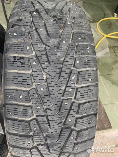 Колеса Прадо