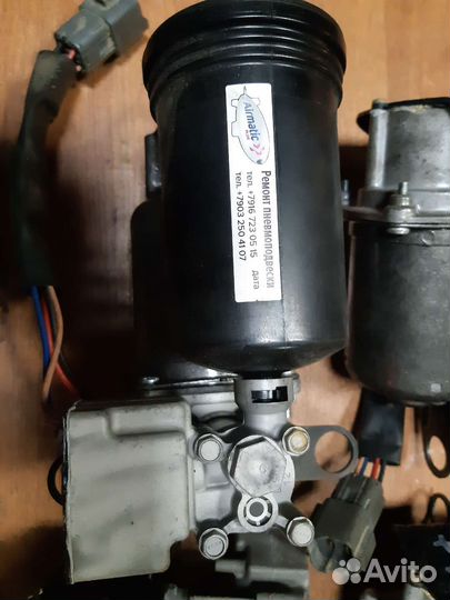 Компрессор пневмоподвески Infiniti QX 56 / QX 80