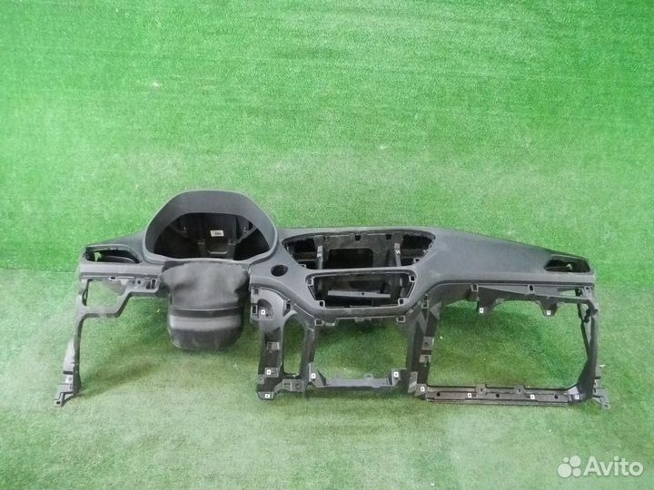 Торпедо Hyundai Solaris