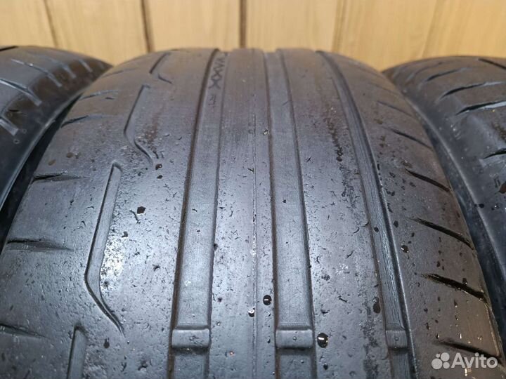 Dunlop SP Sport Maxx RT 235/55 R17