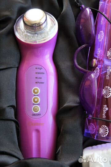 Косметологический массажный аппарат