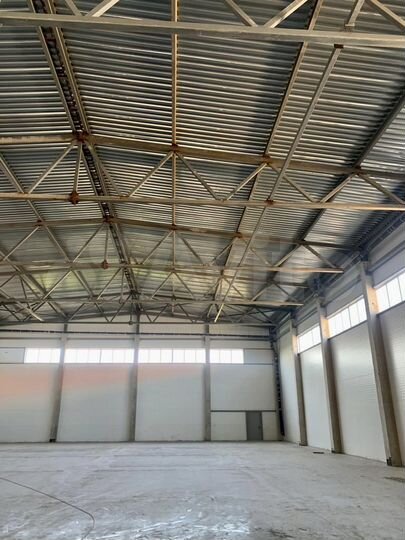 Сдам помещение свободного назначения, 1400 м²