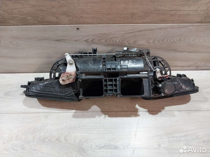 Моторчик печки Renault Megan 3 Fluence вентилятор