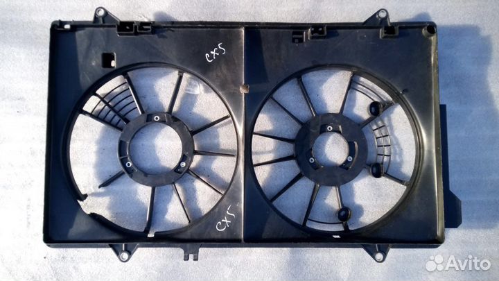 Mazda CX5 2 диффузор вентилятора