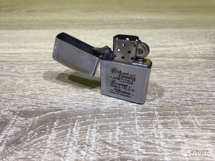 Б.1229 Зажигалка Zippo Библия