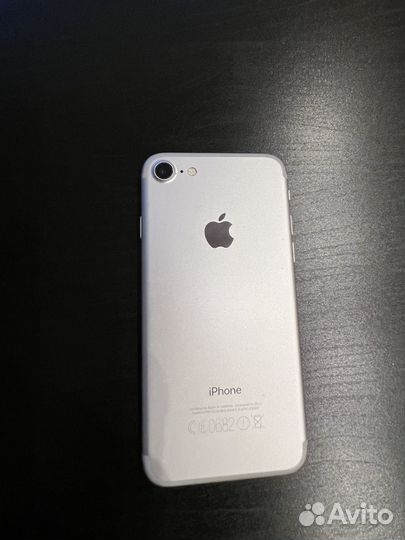 iPhone 7, 32 ГБ
