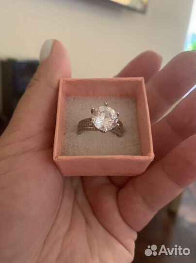 Серебряное кольцо