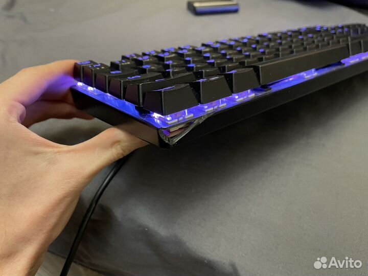 Механическая клавиатура motospeed