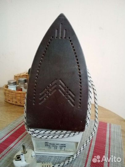 Утюг мелиса