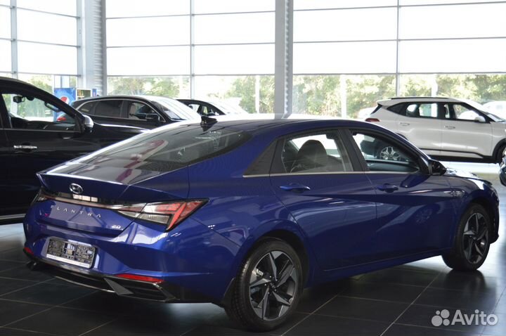 Hyundai Elantra, 2021