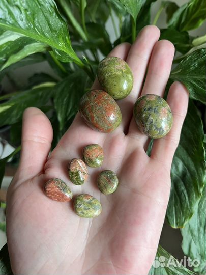 Малахит Унакит Хризопраз Сапфир