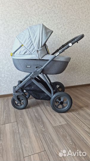 Коляска 2 в 1 (Как новая)