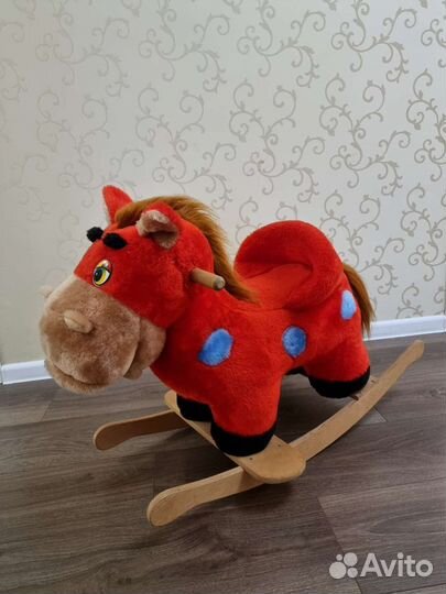 Качалка лошадь