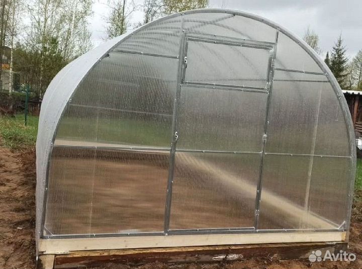 Теплица 3 на 6 из поликарбоната