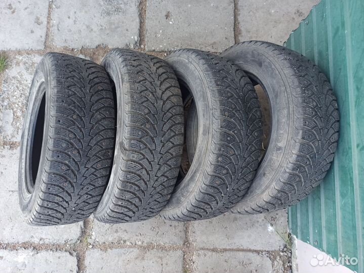 Nordman Nordman 4 215/65 R16 102T
