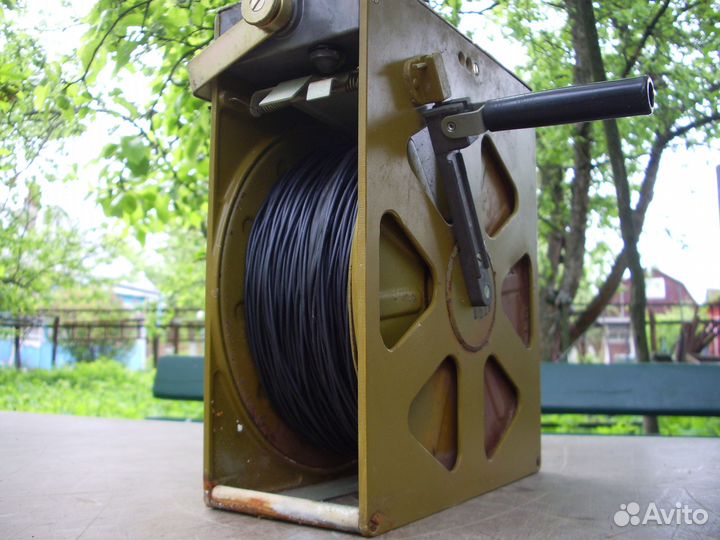 Переговорное устройство с катушкой кабеля П-274