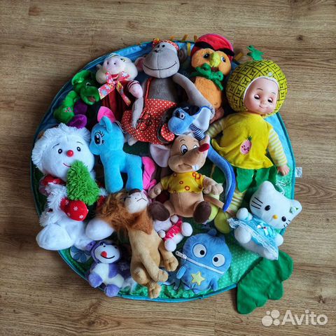 Мягкие игрушки, рюкзачок, мешки для подарков