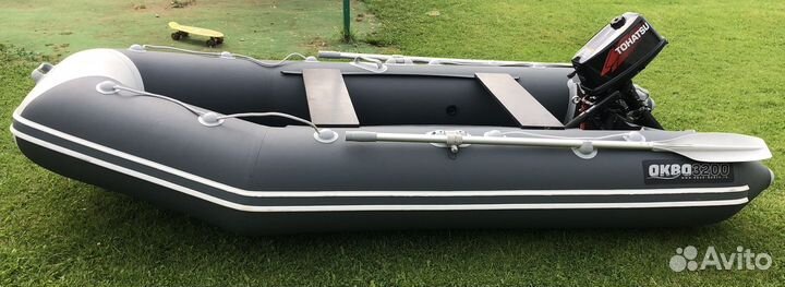 Лодка моторная