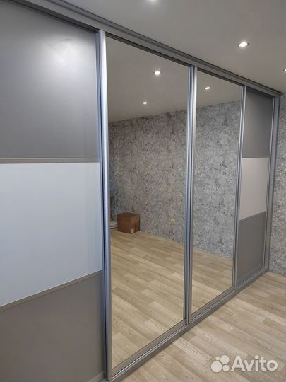 Шкаф от завода-производителя