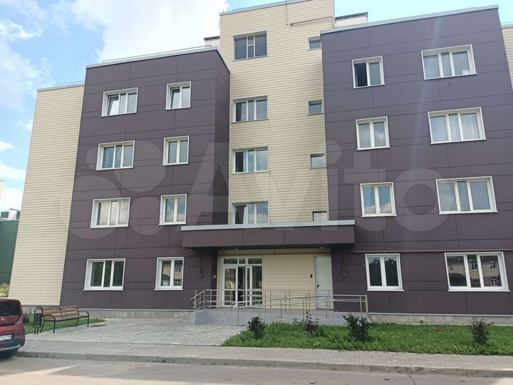 4-к. квартира, 117,6 м², 2/4 эт.