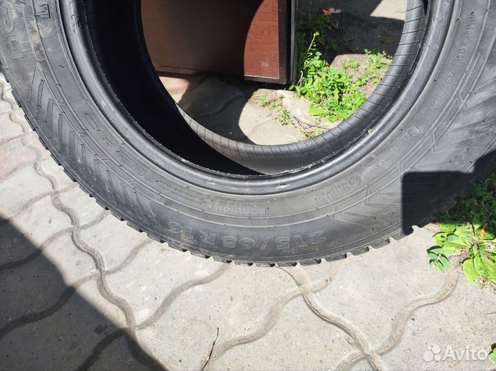 Nokian Tyres Nordman 8 SUV 215/65 R16