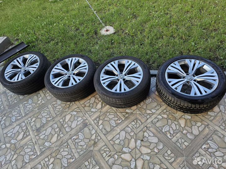 Продаються диски passat alltrack оригинал R18