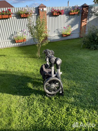 Немецкая коляска Teutonia be you 2 в 1