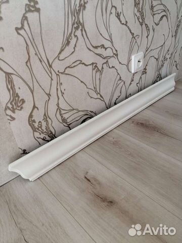 Дверной карниз