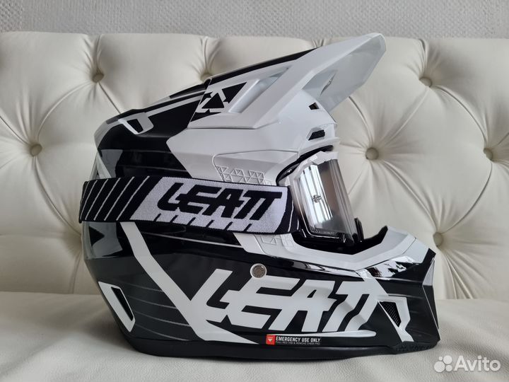Шлем кpoccoвый Leatt 7.5 Helmet Бeлый c oчкaми