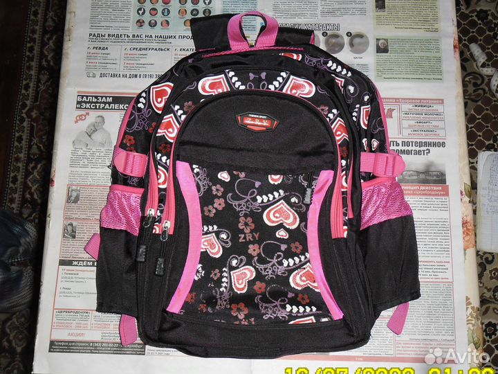 Портфель(рюкзак) на девочку